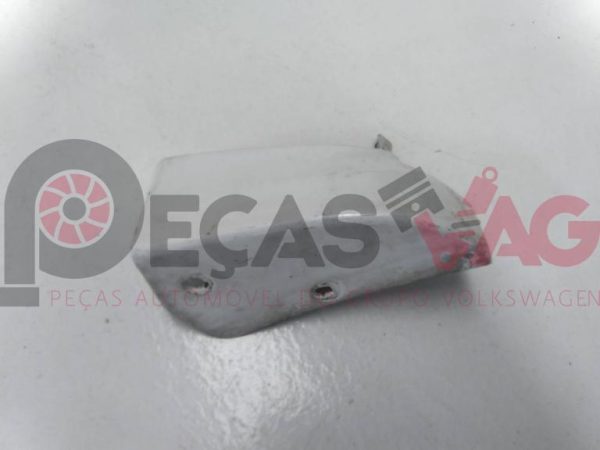 Embaladeira direita VW PASSAT (3B3) 2002 3B0853898A Branco