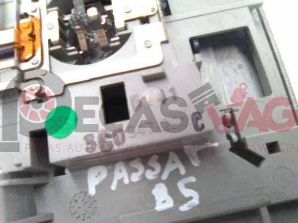 Plafonie luz de teto VW PASSAT 2005 3C0947291C Branco - Image 3