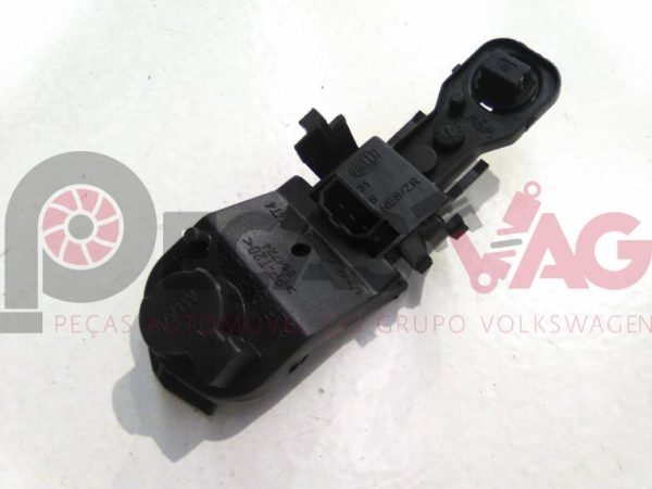 Suporte lampadas farolim trás SEAT CORDOBA (6L2) 2005 6L5945231 preto