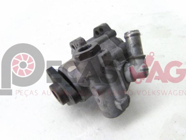 Bomba de direcção assistida AUDI A4 (8E2, B6) 2003 4B0145155T