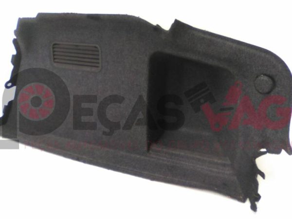 Forra Lateral da mala direita AUDI A4 (8E2, B6) 2003 8E5863888 preto