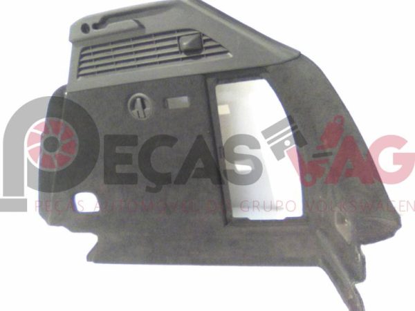 Forra Lateral da mala direita AUDI A3 Limousine (8VS, 8VM) 2012 8V3863880 preto