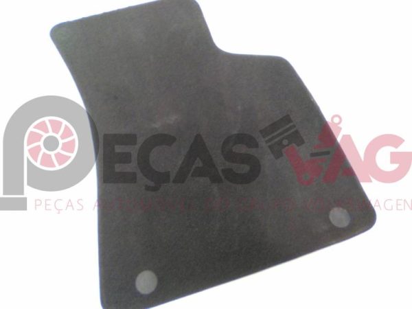 Tapete frente direito AUDI TT (8N3) 2003 8N1863704B preto