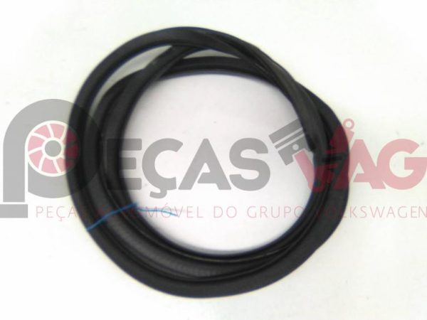 Borracha de  carroçaria porta trás direita AUDI A4 (8E2, B6) 2004 8E5833721B preto