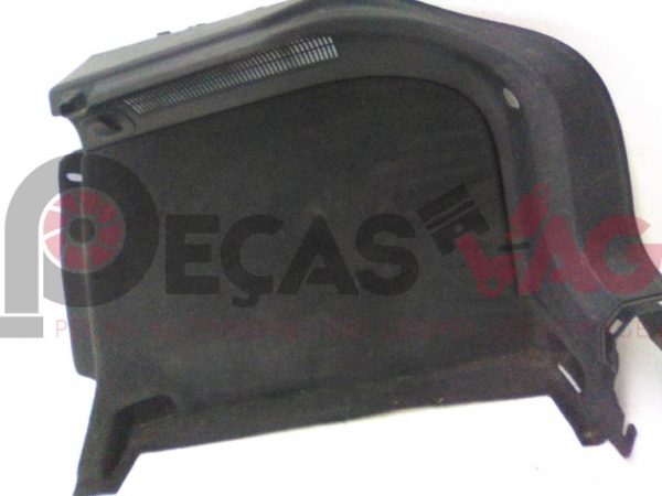 Forra Lateral da mala direita AUDI A3 (8P1) 2005 8P3863880H preto