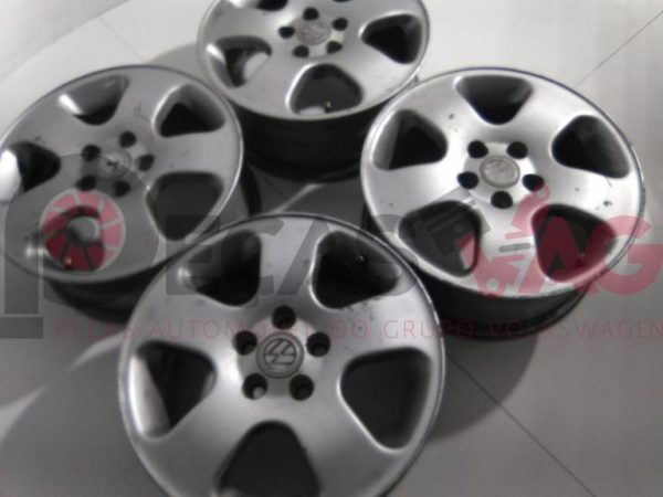 Jante de liga leve VW GOLF IV 2001 R15 - Image 3