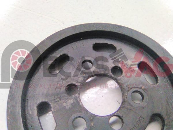 Polie da bomba de direcção assistida SEAT LEON (1M1) 1.9 TDI 2000 038145255D - Image 2
