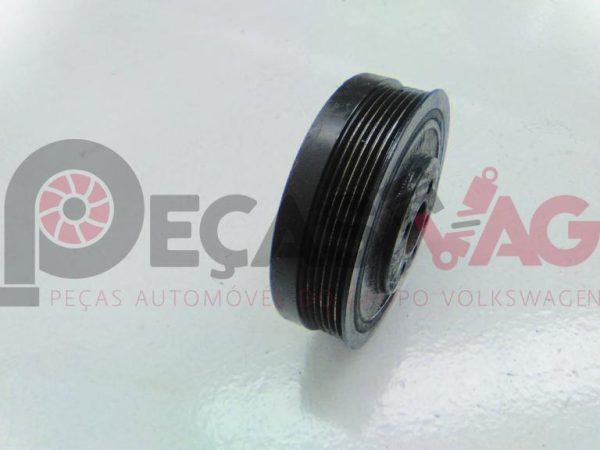 Polie cambota SEAT IBIZA III (6L1) 1.4 TDI 2006 045105243B - Image 2
